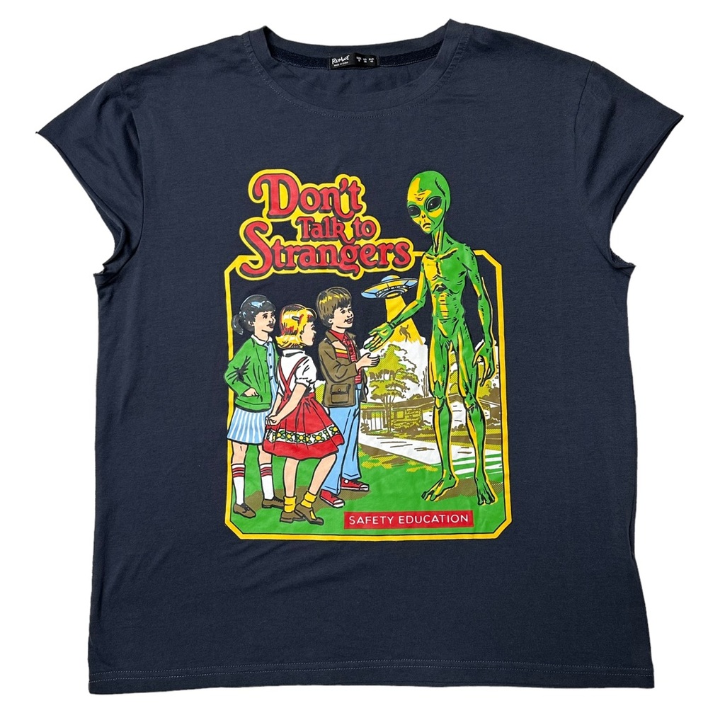 Romwe Don’t Talk To Strangers Alien Graphic 1/4 Sleeve T-Shirt Black Unisex S